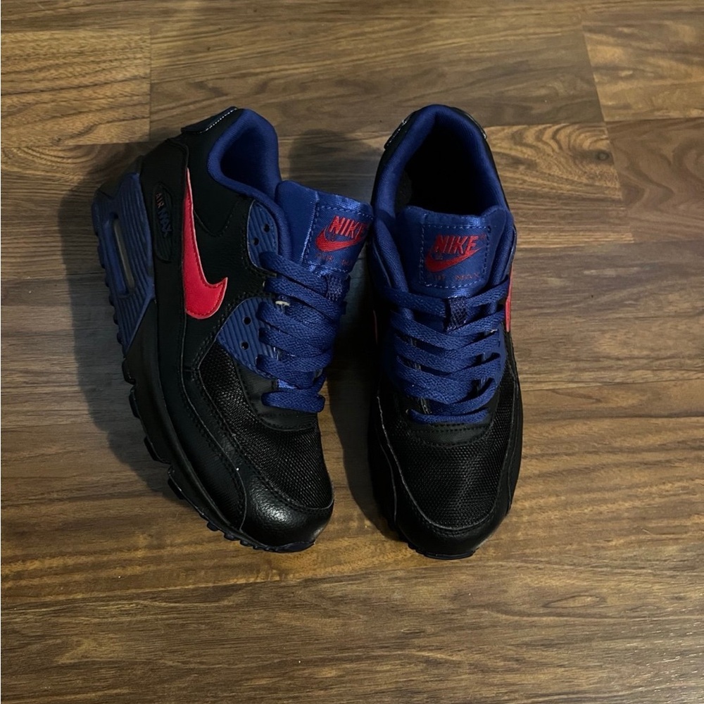 Nike Air Max 90